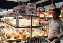 Grand Opening BreadTalk dan J.CO di Ramayana Mal Bali