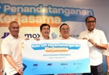 Kolaborasi Moxa, FIFGROUP dengan JNE Express dan JNEI Hadirkan Layanan Pembiayaan Inklusif Bagi Masyarakat