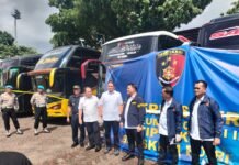 Bareskrim Polri Ungkap Kasus Pencucian Uang Dengan Perdagangan Impor Pakaian Bekas Omset Rp 1,3 Triliun di Pasar Kodok Tabanan