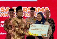 Hadiri Buka Puasa Bersama, Wagub Giri Prasta Motivasi Umat Muslim Jaga Toleransi sebagai Kekuatan Bernegara