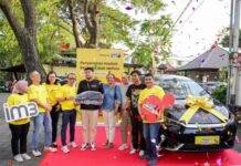 IM3 Serahkan Mobil Listrik BYD M6 ke Pelanggan di Bali, Bukti Apresiasi Loyalitas Pengguna