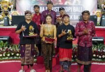 Peserta Lima Kabupaten se-Bali Hadirkan Kreativitas dan Seni Racik Kopi pada Lomba Barista Kopi Bulan Bung Karno