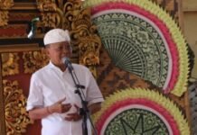 Gubernur Koster Dorong Atma Wedana Massal Jadi Model Gotong Royong, Tegaskan Komitmen Perkuat Desa Adat Bali