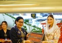 Putri Koster Ajak Perempuan Bali Berani Jadi Womenpreneur Tanpa Tinggalkan Jati Diri