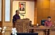 Koster Sampaikan Raperda Perubahan APBD Semesta Berencana di Hadapan Sidang Paripurna