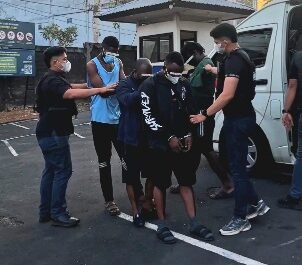 Tinggal di Kos di Tabanan Bali, WNA Asal Nigeria Diamankan Petugas dan Dideportasi