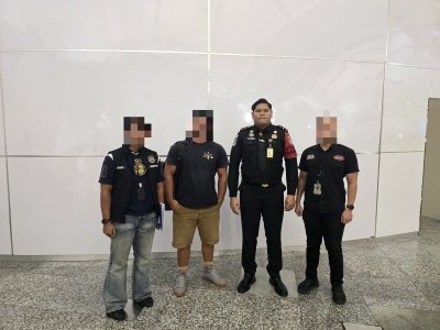 Imigrasi Ngurah Rai Deportasi 10 WNA, Dua Diantaranya Eks Narapidana