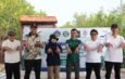Wagub Giri Prasta Bersama IWO Bali Tanam Mangrove, Ajak Semua Pihak Jaga Kelestarian Mangrove