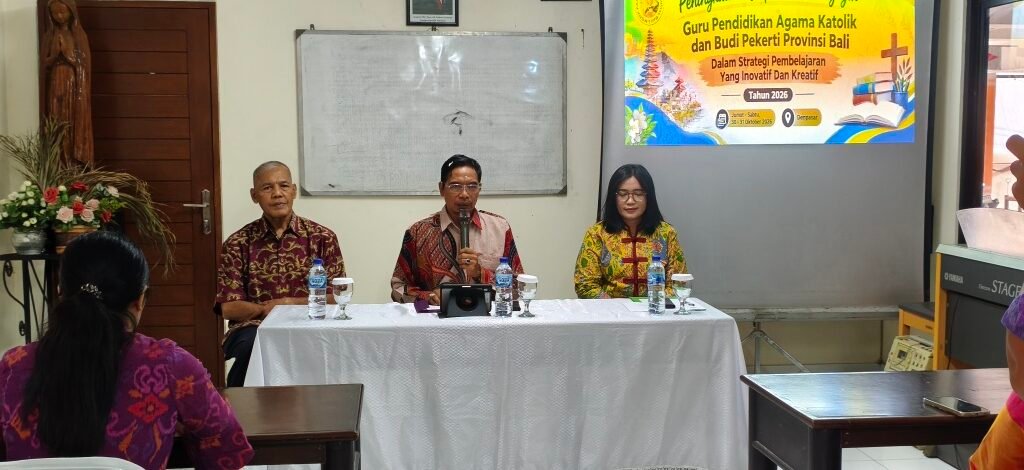 ‎Kanwil Kemenag Provinsi Bali Dorong KKG dan MGMP Agama Katolik Sebagai Laboratorium Profesionalisme Guru